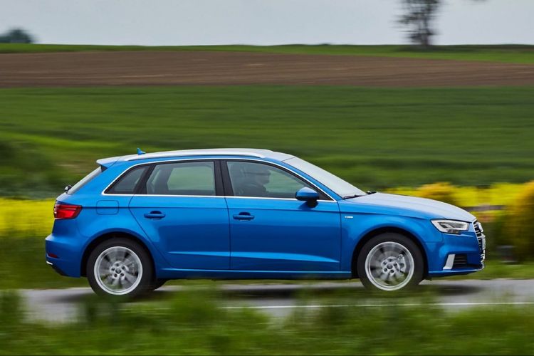 Audi A3 Sportback: огляд авто по поколіннях 2018-2024 року