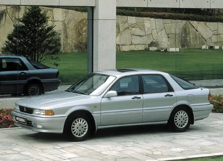 Mitsubishi Galant VI