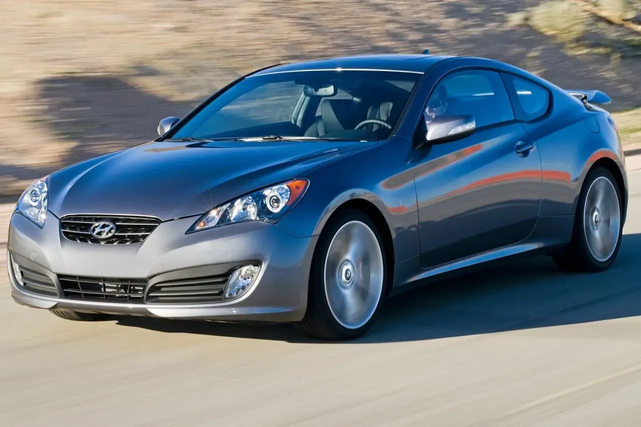 Hyundai Genesis Coupe 2011