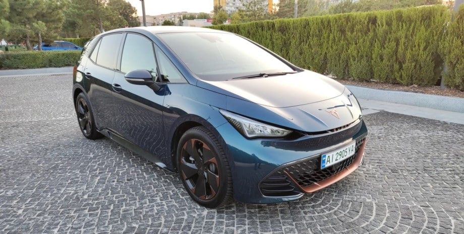 CUPRA Born