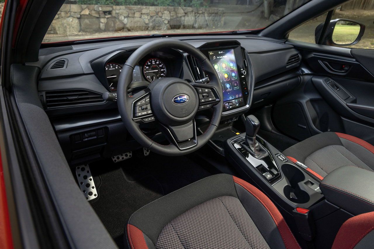 Салон Subaru Impreza