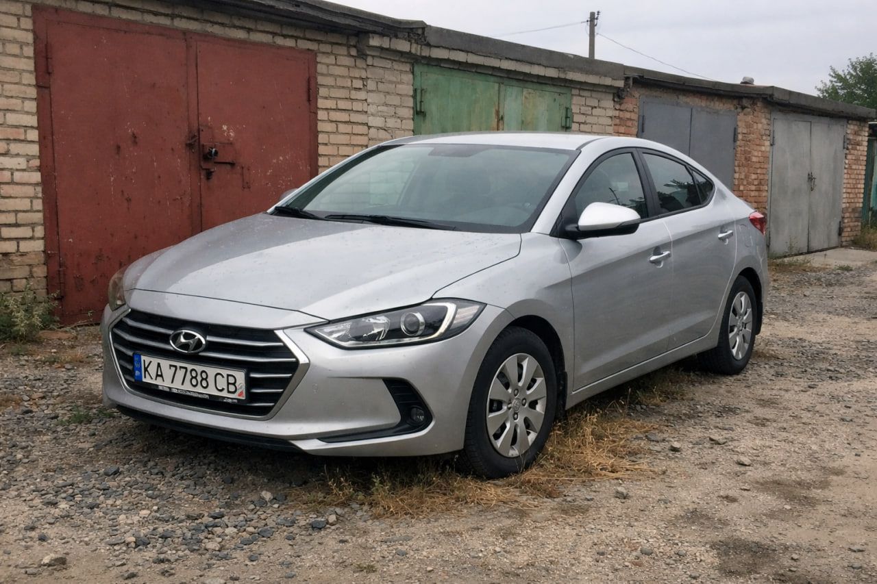 Hyundai Elantra